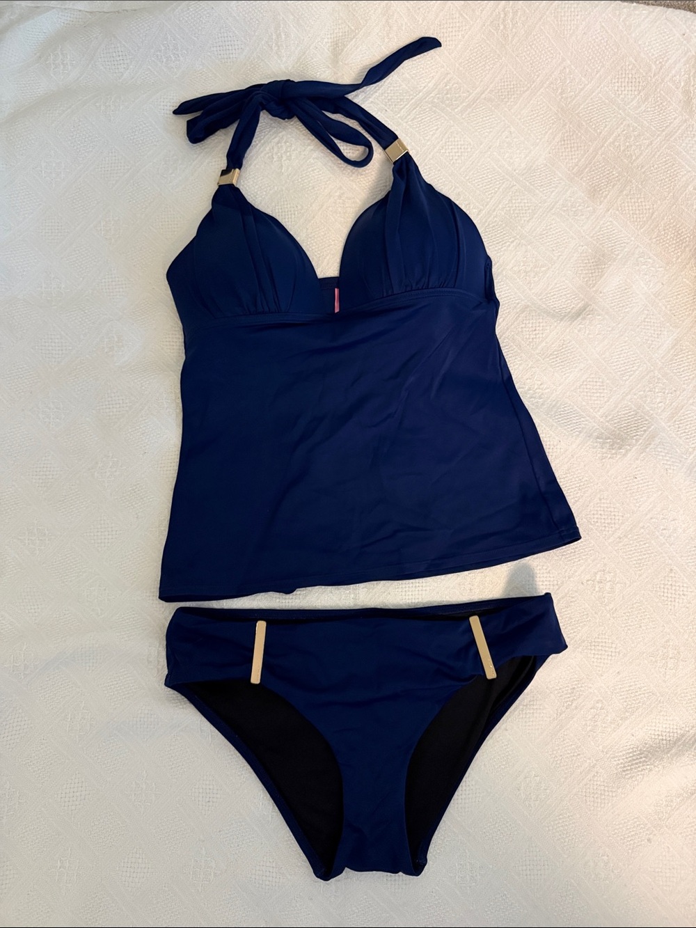 Victorias Secret xs top s bottomNavy Halter Tankini Set - Classic Swim Separates
